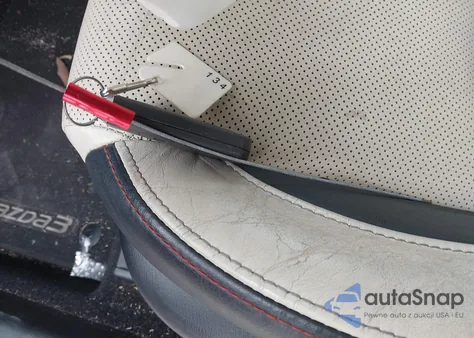 2015 Mazda Mazda3 S Grand Touring z USA, uszkodzony, nr VIN JM1BM1M31F1275354